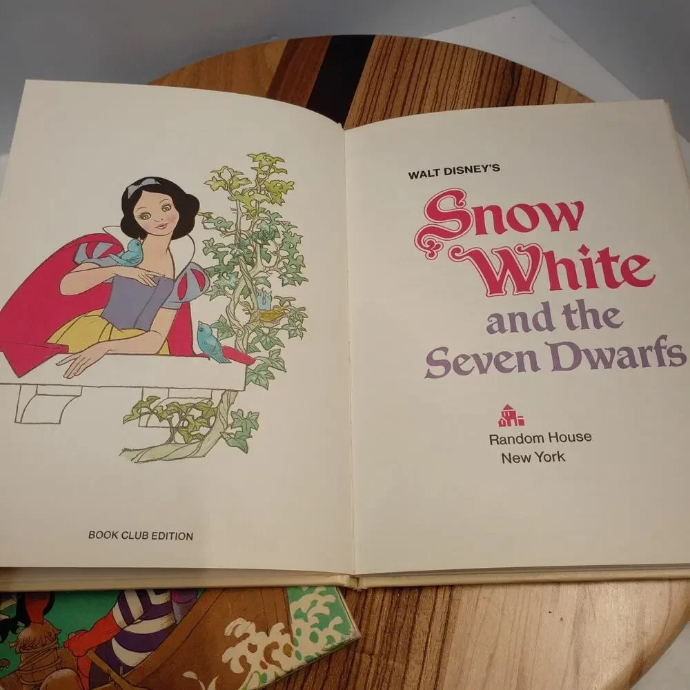Vintage Walt Disney Peter Pan And Snow White Hard Cover Books